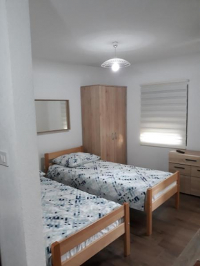 Studio apartman Mila
